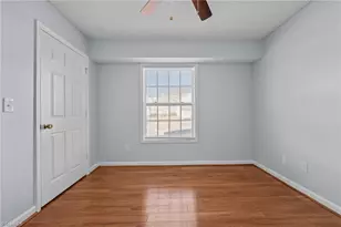 5703 Battery Dr, Greensboro, NC 27409 - Photo 20