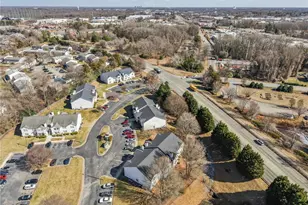 5703 Battery Dr, Greensboro, NC 27409 - Photo 32