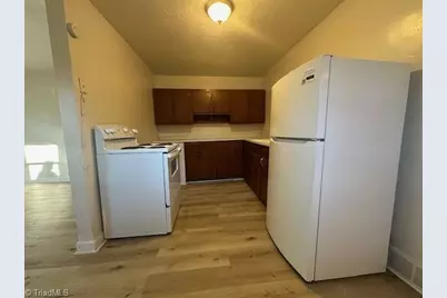 1008 Anderson Place #B, High Point, NC 27260 - Photo 2