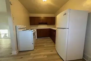 1008 Anderson Pl, High Point, NC 27260 - Photo 2