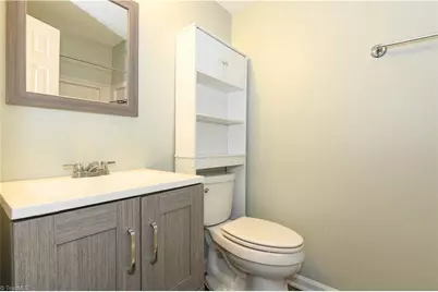 704 Glendale Drive #E, Greensboro, NC 27406 - Photo 20