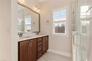 1720 Eastover Dr, Kernersville, NC 27284 - Photo 16