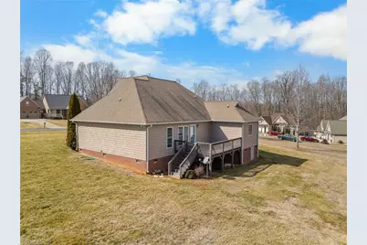 3870 Hangar Run, Sophia, NC 27350 - Photo 6