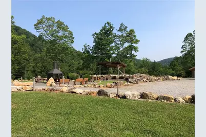 114 Woodpecker Road, Purlear, NC 28665 - Photo 50