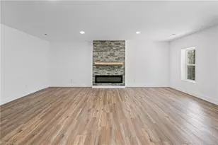 114 Woodpecker Rd, Purlear, NC 28665 - Photo 22