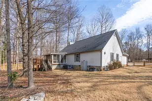 503 N Greenbriar St, Liberty, NC 27298 - Photo 26