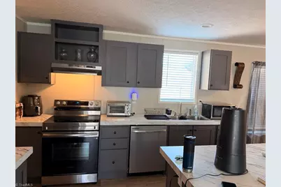 146 Ringwood Drive, Mount Airy, NC 27030 - Photo 8