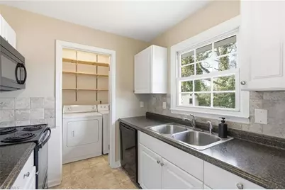 3202 Shallowford Drive, Greensboro, NC 27406 - Photo 18