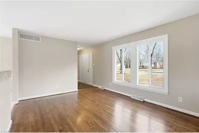 3202 Shallowford Drive, Greensboro, NC 27406 - Photo 4