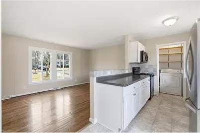 3202 Shallowford Drive, Greensboro, NC 27406 - Photo 16