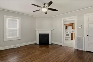 2133 Konnoak View Dr, Winston-Salem, NC 27127 - Photo 4