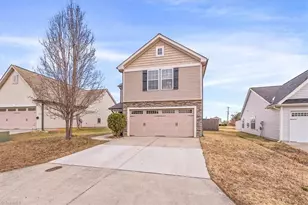 334 Slate Dr, Gibsonville, NC 27249 - Photo 4