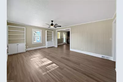 902 Welborn Avenue, Wilkesboro, NC 28697 - Photo 20