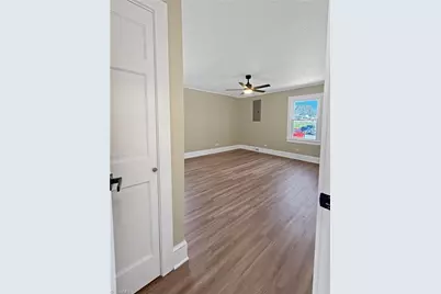 902 Welborn Avenue, Wilkesboro, NC 28697 - Photo 16