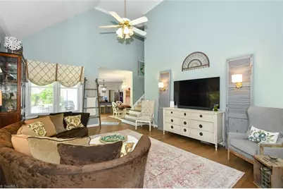 4731 Jamesford Drive, Jamestown, NC 27282 - Photo 18