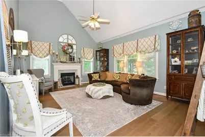 4731 Jamesford Drive, Jamestown, NC 27282 - Photo 16