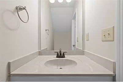 2753 Cottage Place, Greensboro, NC 27455 - Photo 10