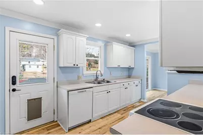 2506 Overbrook Drive, Greensboro, NC 27408 - Photo 26