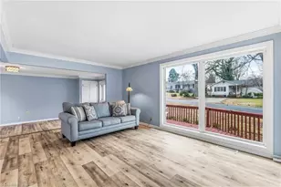 2506 Overbrook Dr, Greensboro, NC 27408 - Photo 12