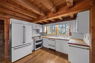 3323 N Rockingham Rd, Greensboro, NC 27407 - Photo 6