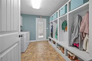 607 Rockspring Rd, High Point, NC 27262 - Photo 14