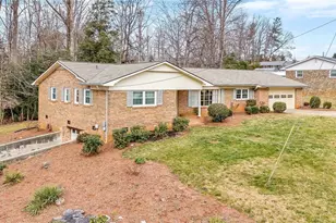 132 Kerry Ln, Wilkesboro, NC 28697 - Photo 8