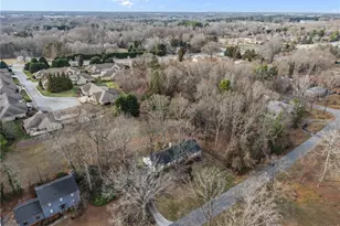 404 Hassellwood Dr, Jamestown, NC 27282 - Photo 36