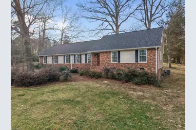 404 Hassellwood Drive, Jamestown, NC 27282 - Photo 4