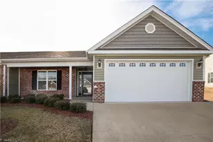 113 Oak Wy, Archdale, NC 27263 - Photo 1