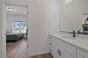 372 W Lee Ave, Yadkinville, NC 27055 - Photo 10