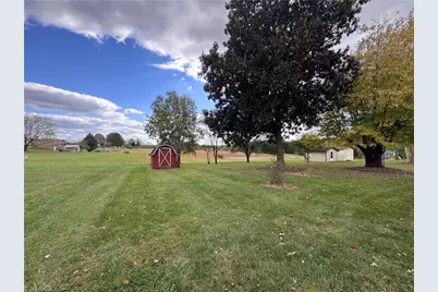 311 James Street, Dobson, NC 27017 - Photo 18