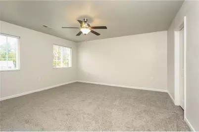 3915 Bissett Way, Greensboro, NC 27405 - Photo 10