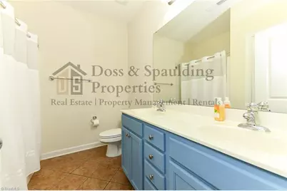 1421 A New Garden Road, Greensboro, NC 27410 - Photo 18