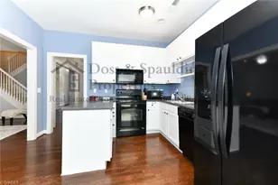 1421 A New Garden Rd, Greensboro, NC 27410 - Photo 10