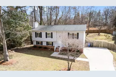 1113 Century Park Avenue, Kernersville, NC 27284 - Photo 2