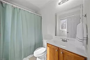 1113 Century Park Ave, Kernersville, NC 27284 - Photo 16