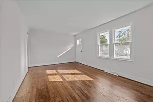 2304 Ford Pl, Greensboro, NC 27406 - Photo 16