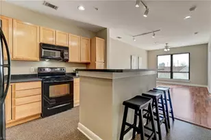 411 Washington St, Greensboro, NC 27401 - Photo 10