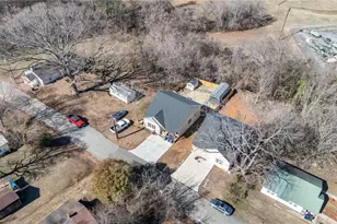 43 Robbins Cir, Lexington, NC 27292 - Photo 8