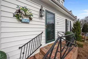 330 W Presnell St, Asheboro, NC 27203 - Photo 4