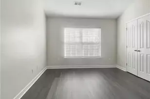 4039 Tarrant Trace Cir, High Point, NC 27265 - Photo 4