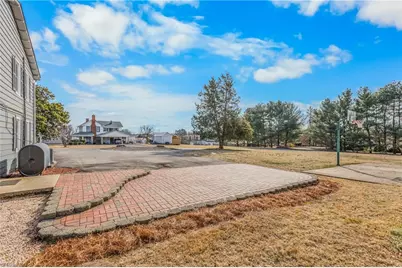 321 W Main Street, East Bend, NC 27018 - Photo 32