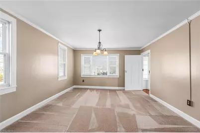 321 W Main Street, East Bend, NC 27018 - Photo 8