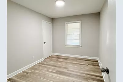 828 Circle Drive, High Point, NC 27262 - Photo 12