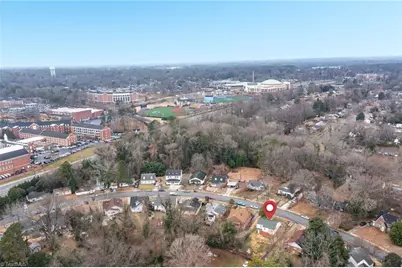 828 Circle Drive, High Point, NC 27262 - Photo 30