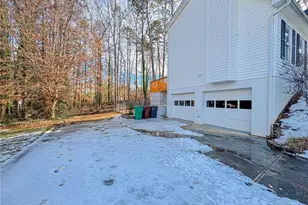 4000 Grind Stone Ct, High Point, NC 27265 - Photo 24