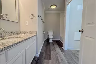 4000 Grind Stone Ct, High Point, NC 27265 - Photo 10