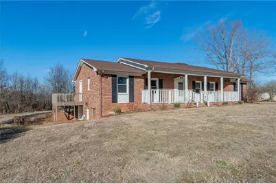 213 Sidney Street, Lexington, NC 27295 - Photo 2
