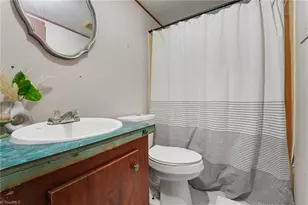 6017 Davis Mill Rd, Greensboro, NC 27406 - Photo 8