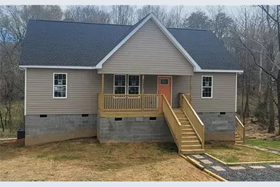 1132 Irving Avenue, Eden, NC 27288 - Photo 2